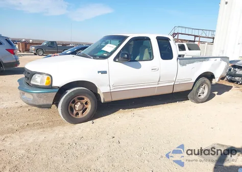 1998 Ford F-150 Standard/Xl/Xlt z USA, uszkodzony, nr VIN 1FTZX1721WKB69764